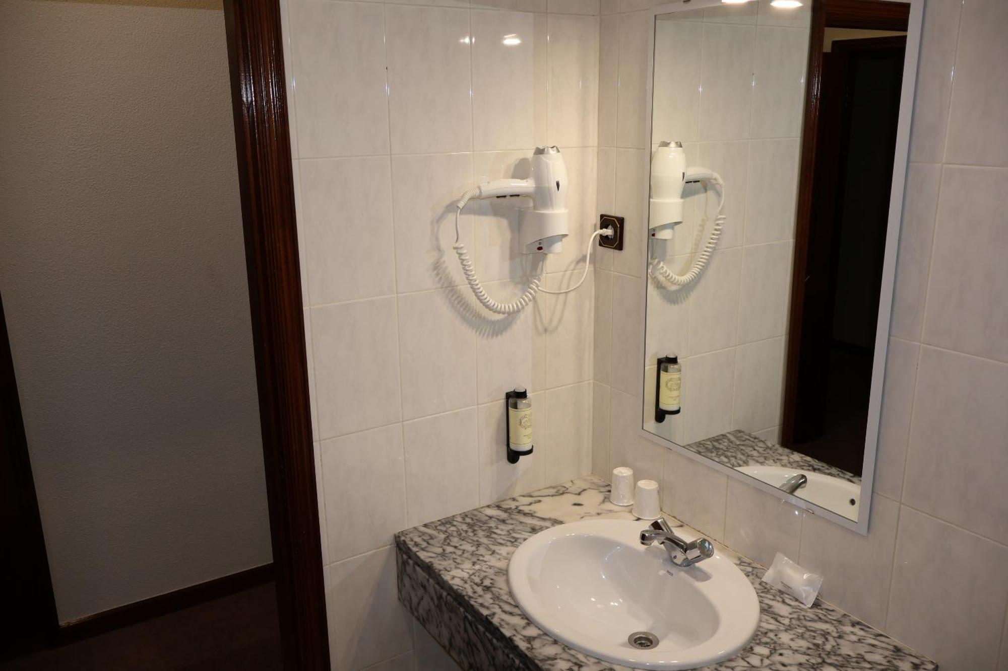 Hotel Santhyago טרופה מראה חיצוני תמונה